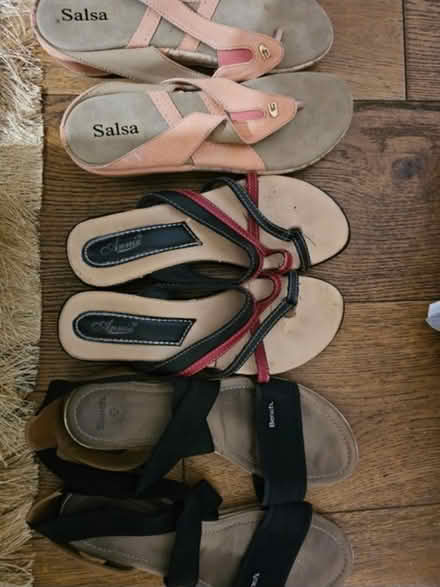 Photo of free Ladies sandals size 5 (IG1) #1