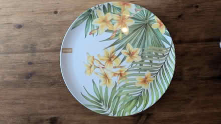 Photo of free Large platter (Old Woking GU22) #1