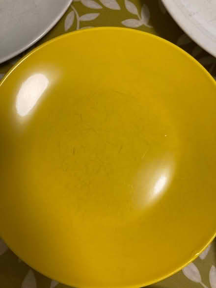 Photo of free 5 plates (Walworth SE17) #2