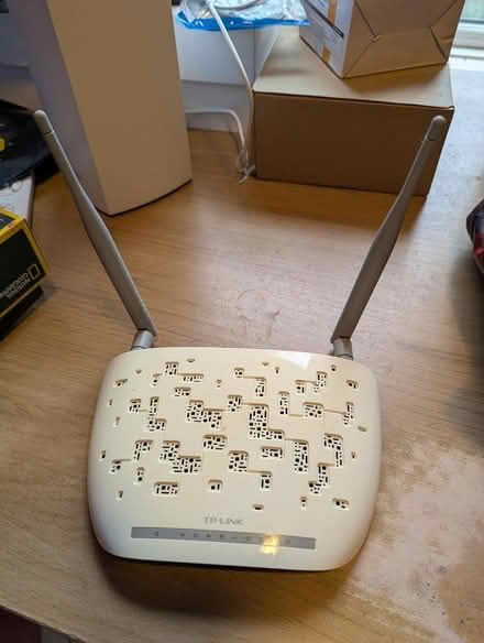 Photo of free TP-Link TD-W8968 Wireless N USB (Hadfield SK13) #2