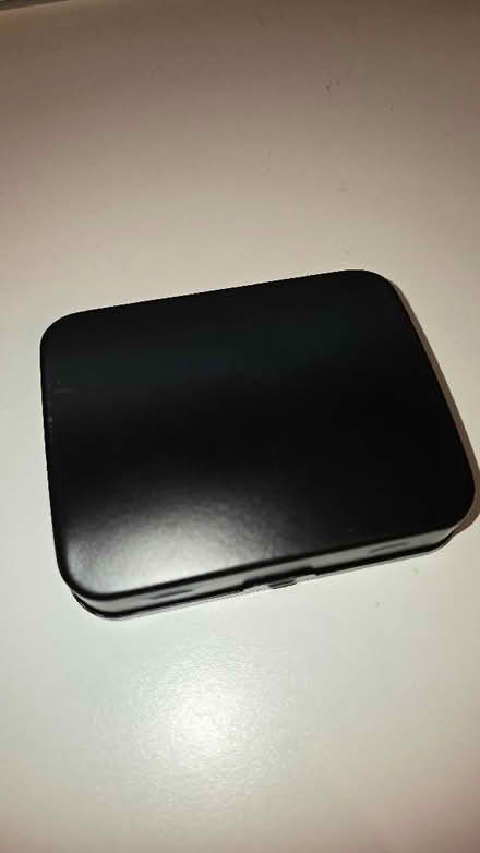 Photo of free Brand new tobacco rolling tin (West Croydon CR0) #3