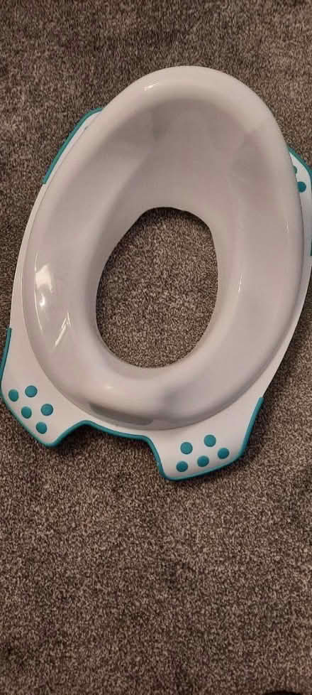 Photo of free Toilet seat for children (Hereford, Belmont) #1