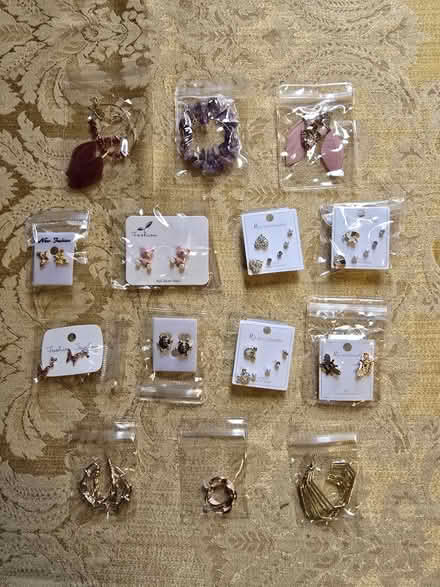 Photo of free Earrings: New In Package (West 7th) #1