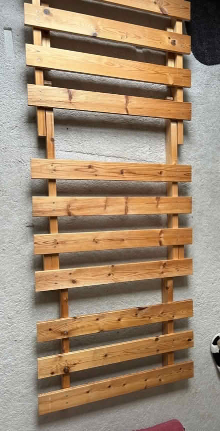 Photo of free Futon single chair/bed (Muswell Hill N10) #4