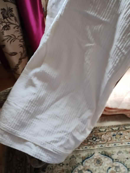 Photo of free 2 x Cellular Blankets and 1 x Throw (Olton Solihull) #2