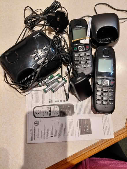 Photo of free Cordless phone 2 handsets (New Greens AL3) #1