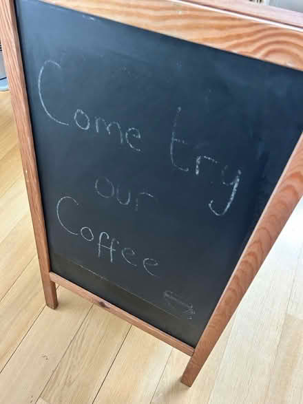 Photo of free Easel/Blackboard with pens (Near Kew Gardens, Richmond) #3