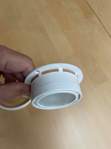 Photo of free IKEA ‘NON’ shelf lights (Lower Kingswood KT20) #2