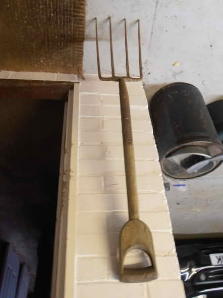 Photo of free Full size gardening Fork (The Ryde AL9) #1