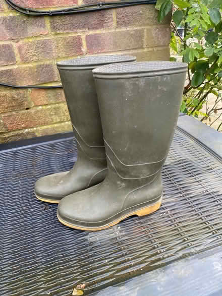 Photo of free Size2 euro 34 children’s wellies (Ashurst) #1