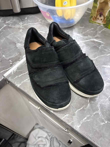 Photo of free Shoes (Surrey quays) #1