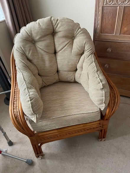 Photo of free Chair beige (Chesham HP5) #1