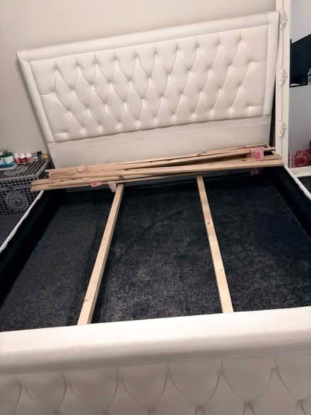 Photo of free King size bed (LS25) (Kippax LS25) #1
