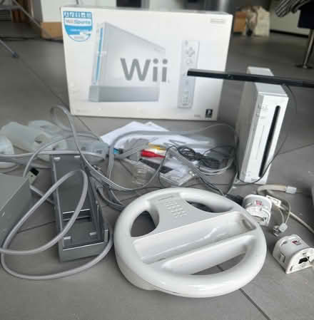 Photo of free Wii console for spares / repair (Twickenham TW2) #2