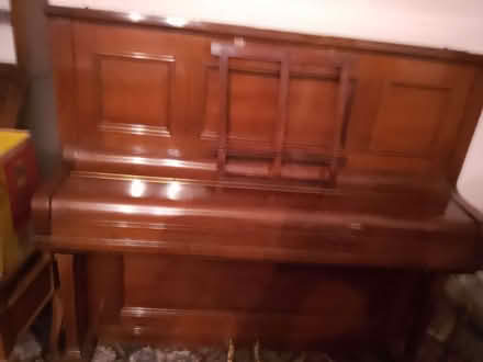 Photo of free Piano (Llanfair Caereinion SY21) #1