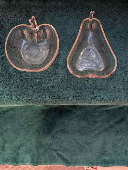 Photo of free Miscellaneous glassware pieces (Lakewood, Kipling & Jewell) #4