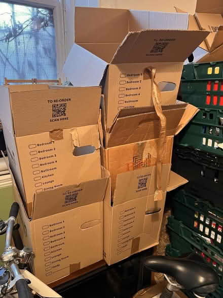 Photo of free Boxes (6A Grange Road EH9 1UH) #1