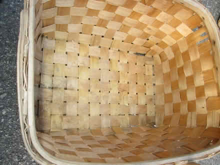 Photo of free wooden basket with handles (Old Ottawa South) #2