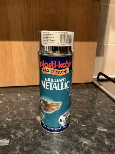 Photo of free Plasti-Kote silver metallic spray paint (Croydon centre CR0) #1