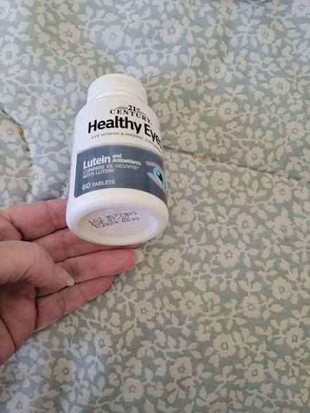 Photo of free Bottle of Lutein Supplement (Los Altos Hills, CA) #1