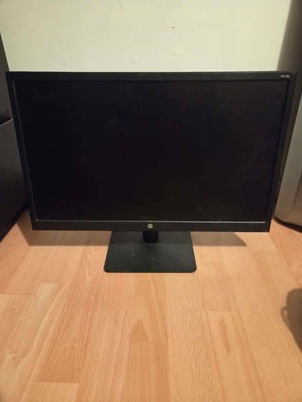 Photo of free Hp computer monitor (Norfolk Park S2) #1