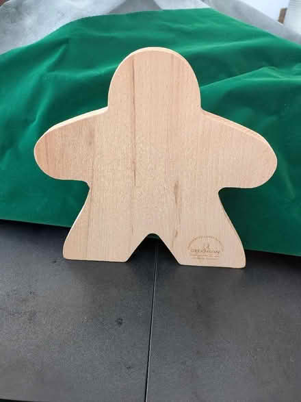 Photo of free Geeknson "Meeple" Wooden Cutting Board (CT15) #1