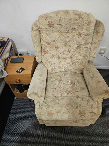 Photo of free Recliner sofa (Hartshill CV10) #1