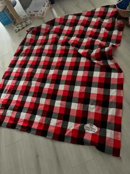 Photo of free Throw (Finsbury park) #1