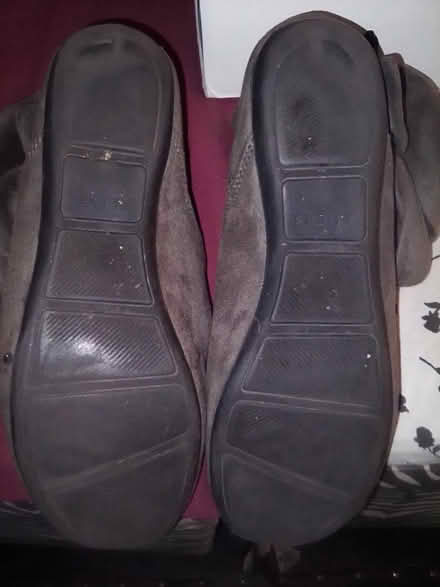 Photo of free Aldo Grey Boots 10031 (Hamilton Heights 10031) #3