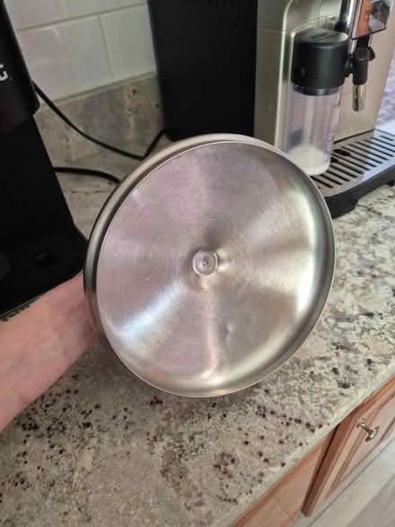 Photo of free Medium size pot lid (Abington) #2