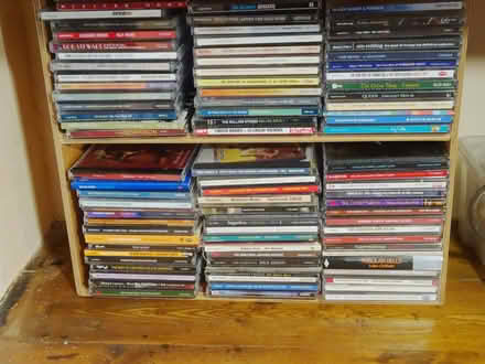 Photo of free Approx 100 CD's (Y Ro-wen LL32) #1