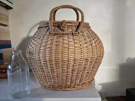 Photo of free Wicker basket (Weybridge KT13) #1