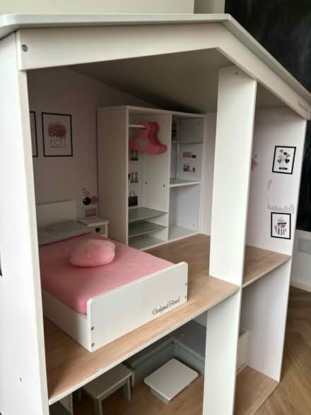Photo of free Design a Friend doll house (L19 Allerton) #2