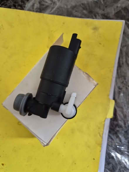 Photo of free Peugeot 207 Windscreen Washer Pump (Bengeo SG14) #1
