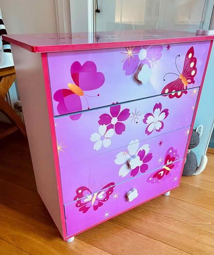 Photo of free Children's chest of 4-drawers (Hanwell W7) #1