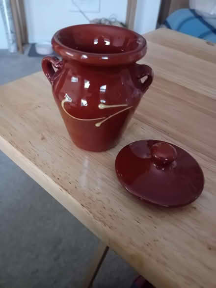 Photo of free Honey pot (Lumb BB4) #3