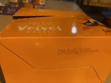 Photo of free wet cat food (South Hill) #4