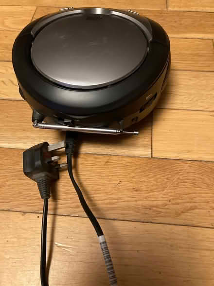 Photo of free Bush CD player and radio (Edinburgh EH5) #3