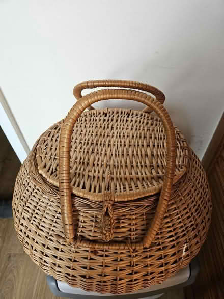 Photo of free Wicker basket (Weybridge KT13) #2