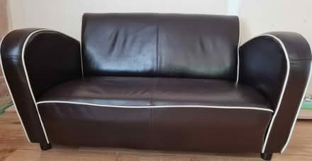 Photo of free Retro leather 3 piece suite (NEWPORT np20) #2