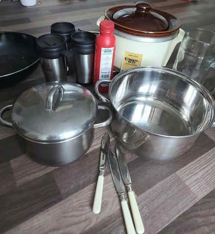 Photo of free Kitchenware items (Horton bank top BD7) #1