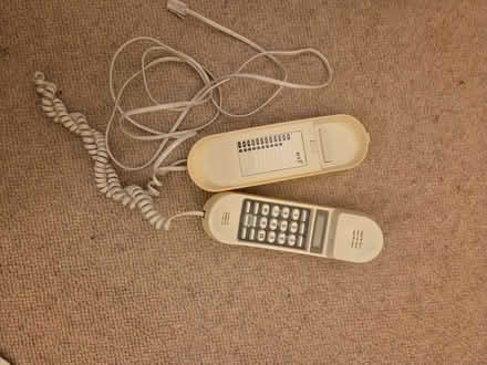 Photo of free Old style BT landline phone (Dulwich SE21) #1