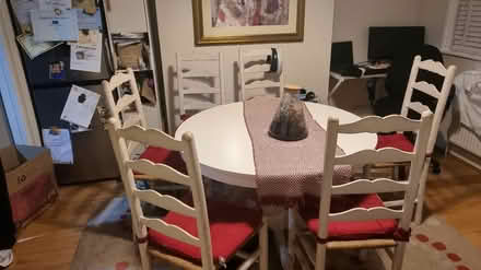 Photo of free Dining table and 6 chairs (SE4) #2