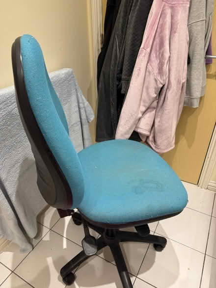 Photo of free Blue desk chair (Fallowfield) #3