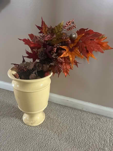 Photo of free Vase with fall foliage (Royal Oak, MI) #1