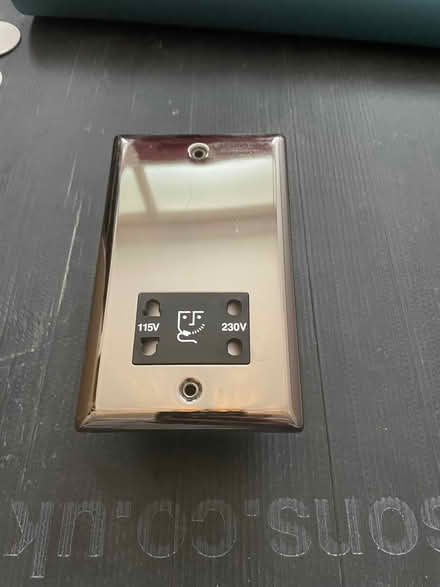 Photo of free Shaver socket (Chipping Barnet EN5) #3