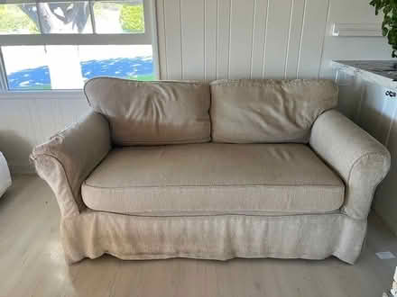 Photo of free SUPER comfortable LoveSeat (Palos Verdes - Lunada Bay) #1