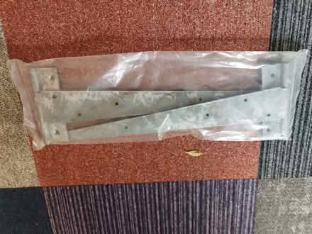 Photo of free Hinges (Goudhurst TN17) #1