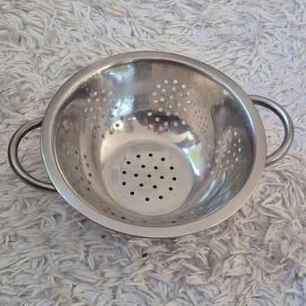 Photo of free Colander (Leigh Park PO9) #1