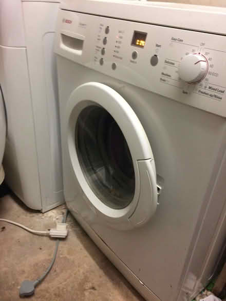 Photo of free Bosch Washing Machine in Working Condition (Stoke Prior HR6) #2